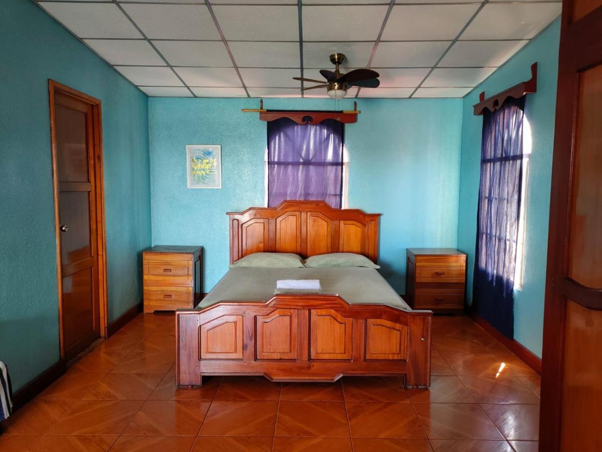 Casa Robles - Room Close To Airport #2 Манагуа Екстериор снимка